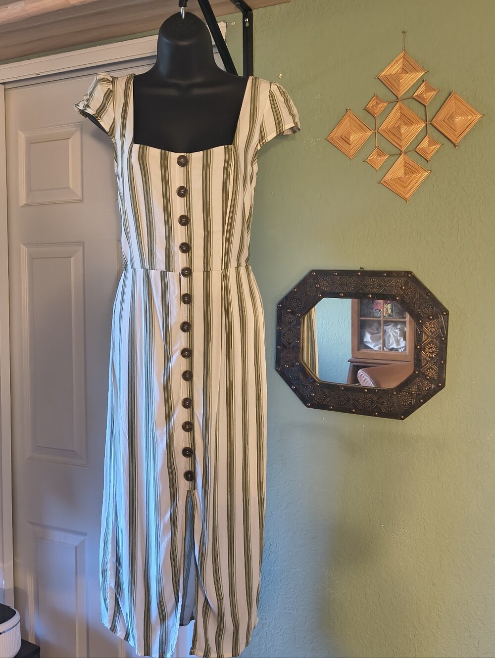 Trixxi Olive Green White Striped Button Front Tie Back Midi Dress M